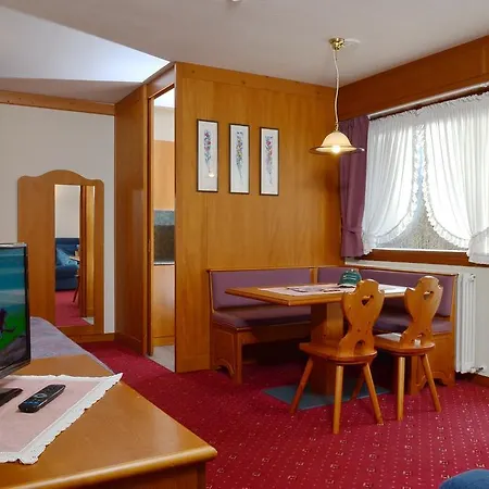 Ski Residence San Martino Di Castrozza