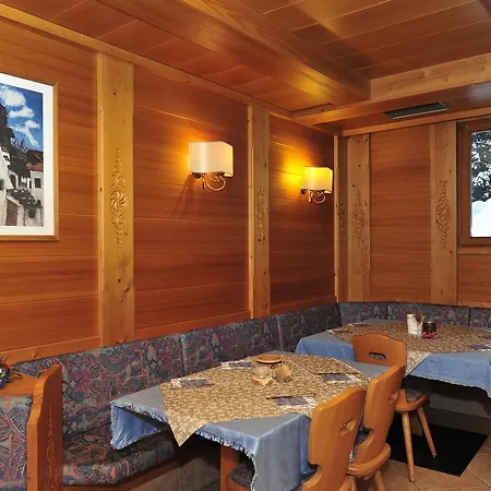 Ski Residence San Martino Di Castrozza